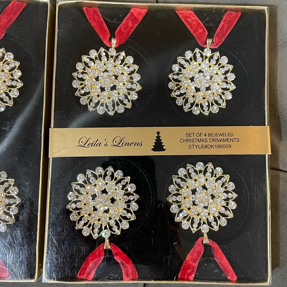 Set of 8 bejeweled Christmas ornaments - Picture 3 of 4